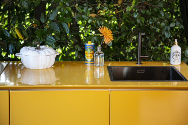 Vlaze ADAPT 120 with Sink
