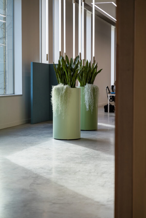 Sydney Aluminium Planter - Image 3