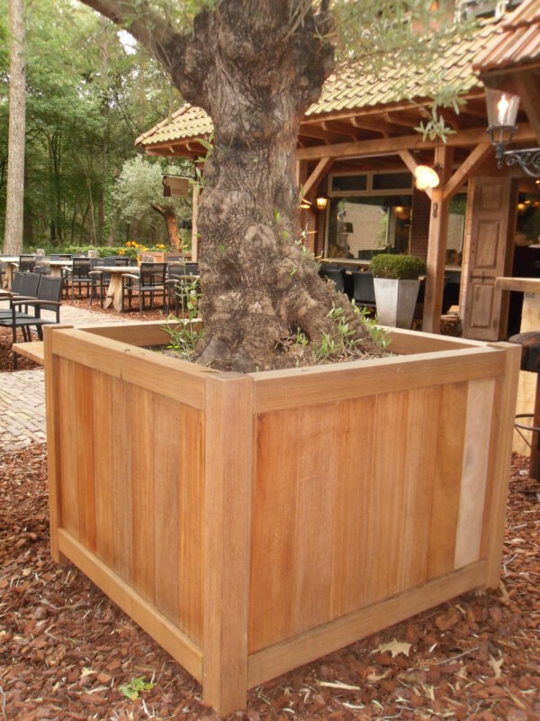 Valencia Hardwood Planter - Image 2