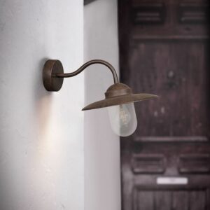 Luxembourg Outdoor Wall Light in Rust