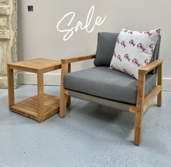 Aurelia Armchair