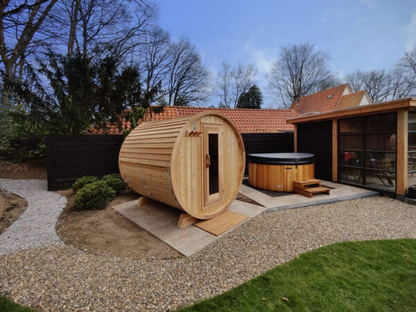 Red Cedar Barrel Sauna