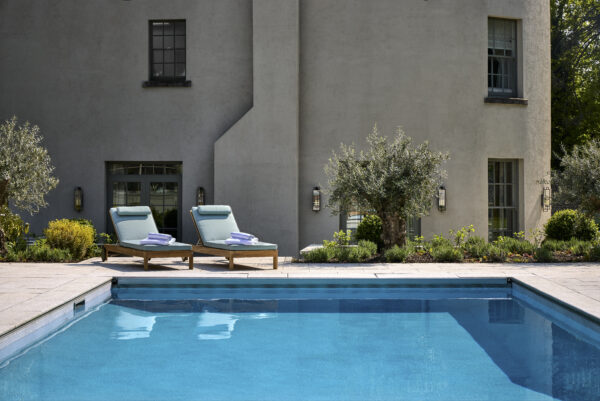 Nina Lounger