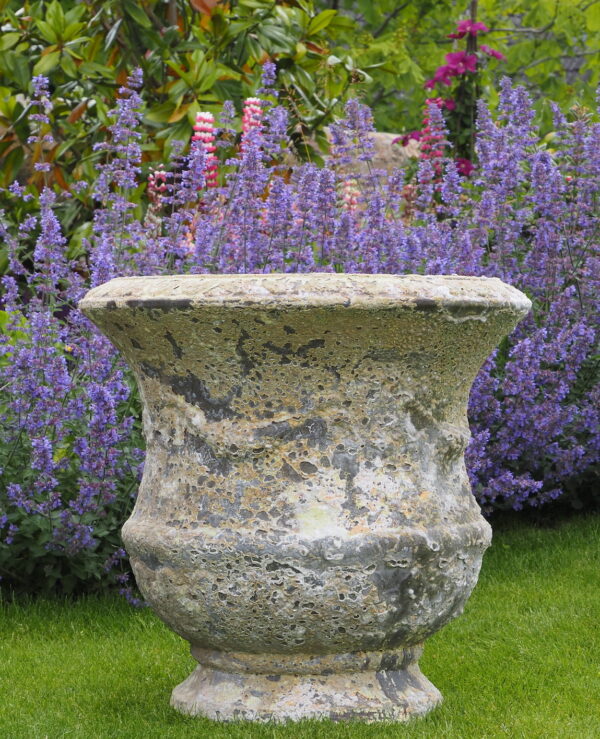Thistle urn - Image 3