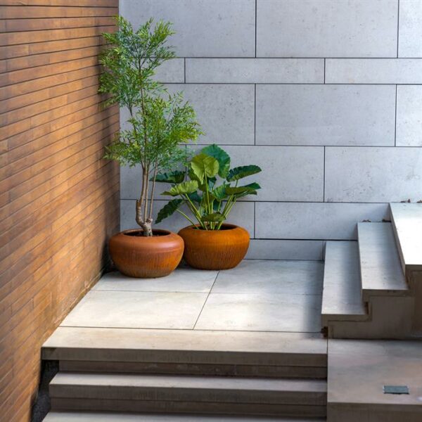 Corten Steel Onyx Pot - Image 3
