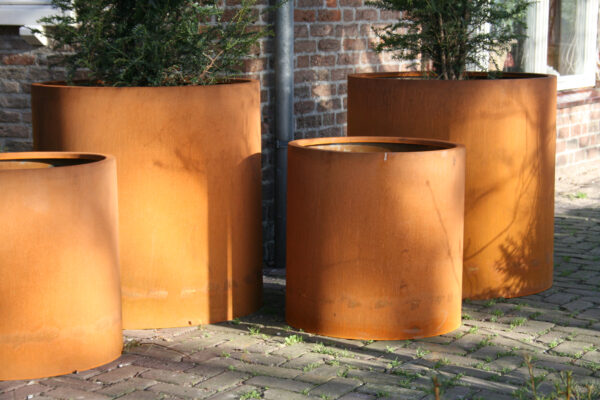 Corten Steel Atlas Pot - Image 2