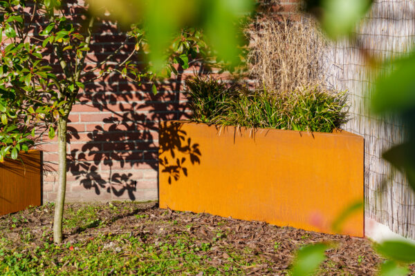 Corten Steel Triangle Planter - Image 3