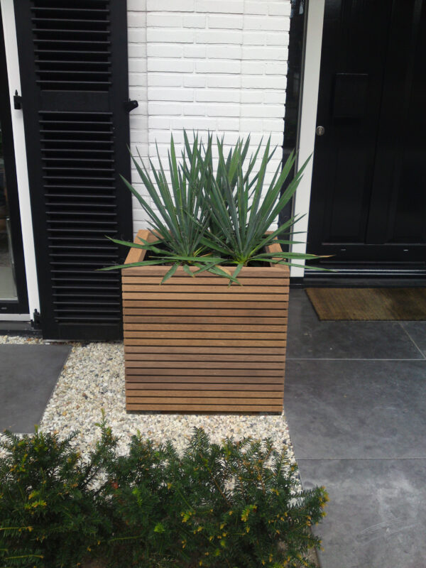 Malaga Hardwood Planter