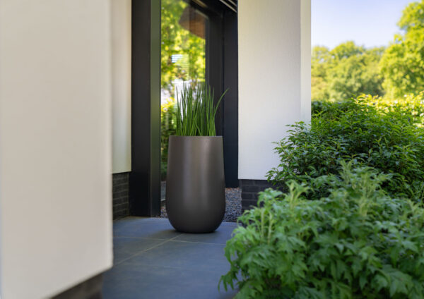 Lora Polyester Planter - Image 5